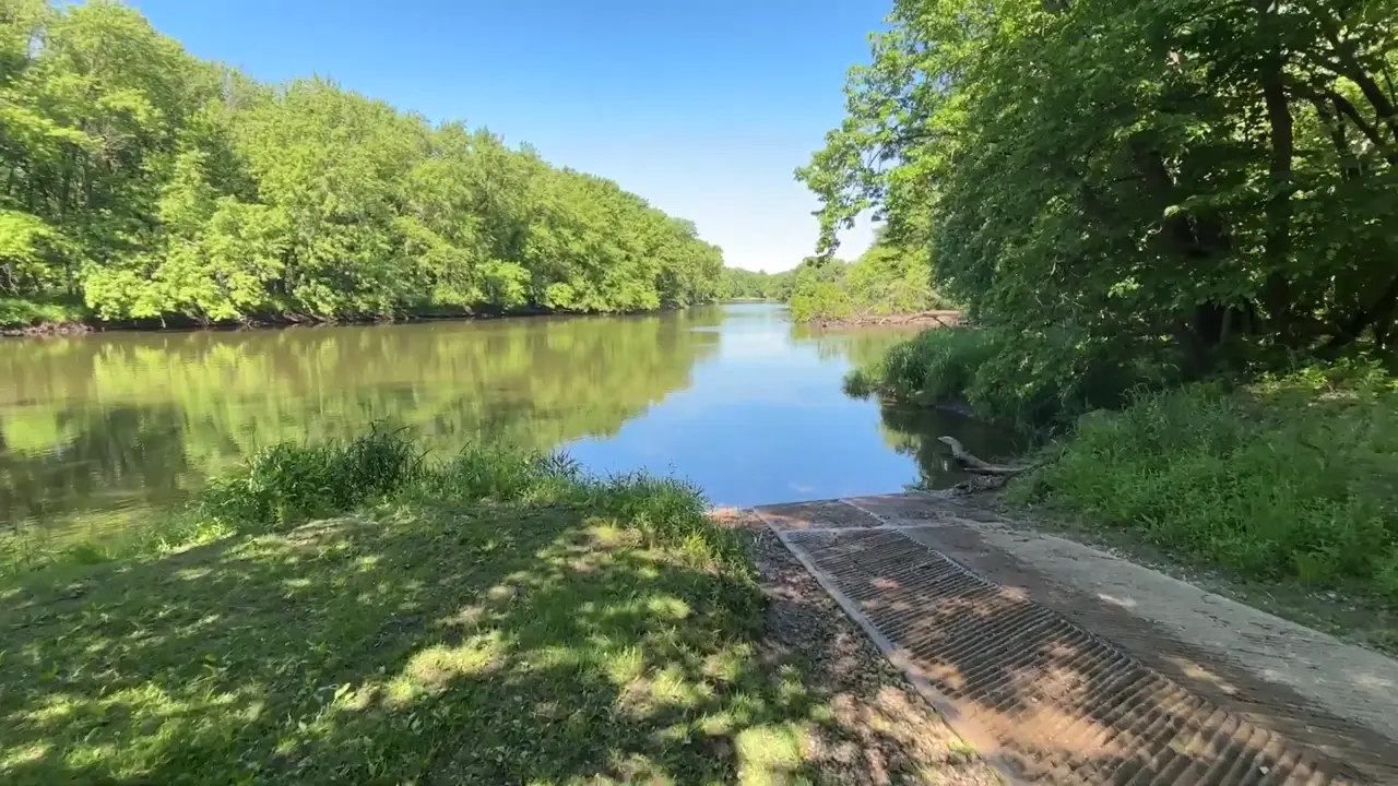 Boat ramp into the Shell Rock River at Heery Woods State Park