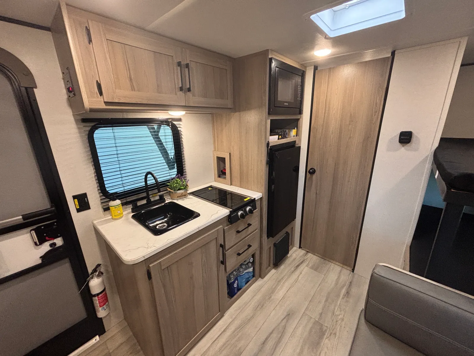 The kitchen in the Coleman 17B